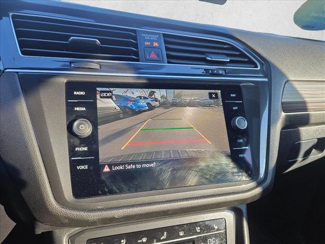 Certified 2024 Volkswagen Tiguan SEL R-Line image 13