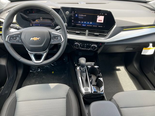 New 2026 Chevrolet Trax LT w/ Driver Confidence Package FWD image 2