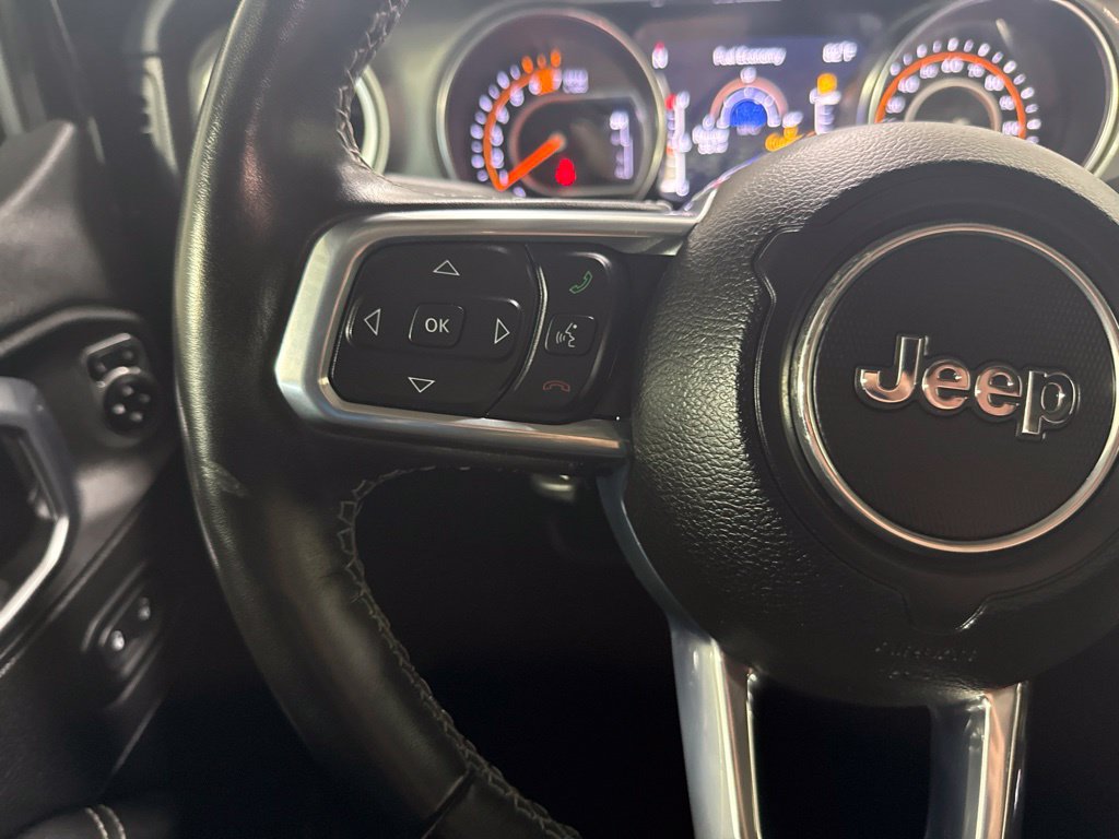 Used 2023 Jeep Wrangler Unlimited Sahara w/ LED Lighting Group AWD/4WD image 20