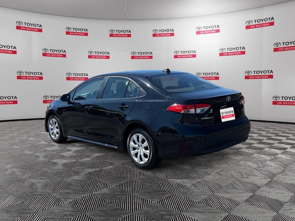 Certified 2024 Toyota Corolla LE FWD image 7