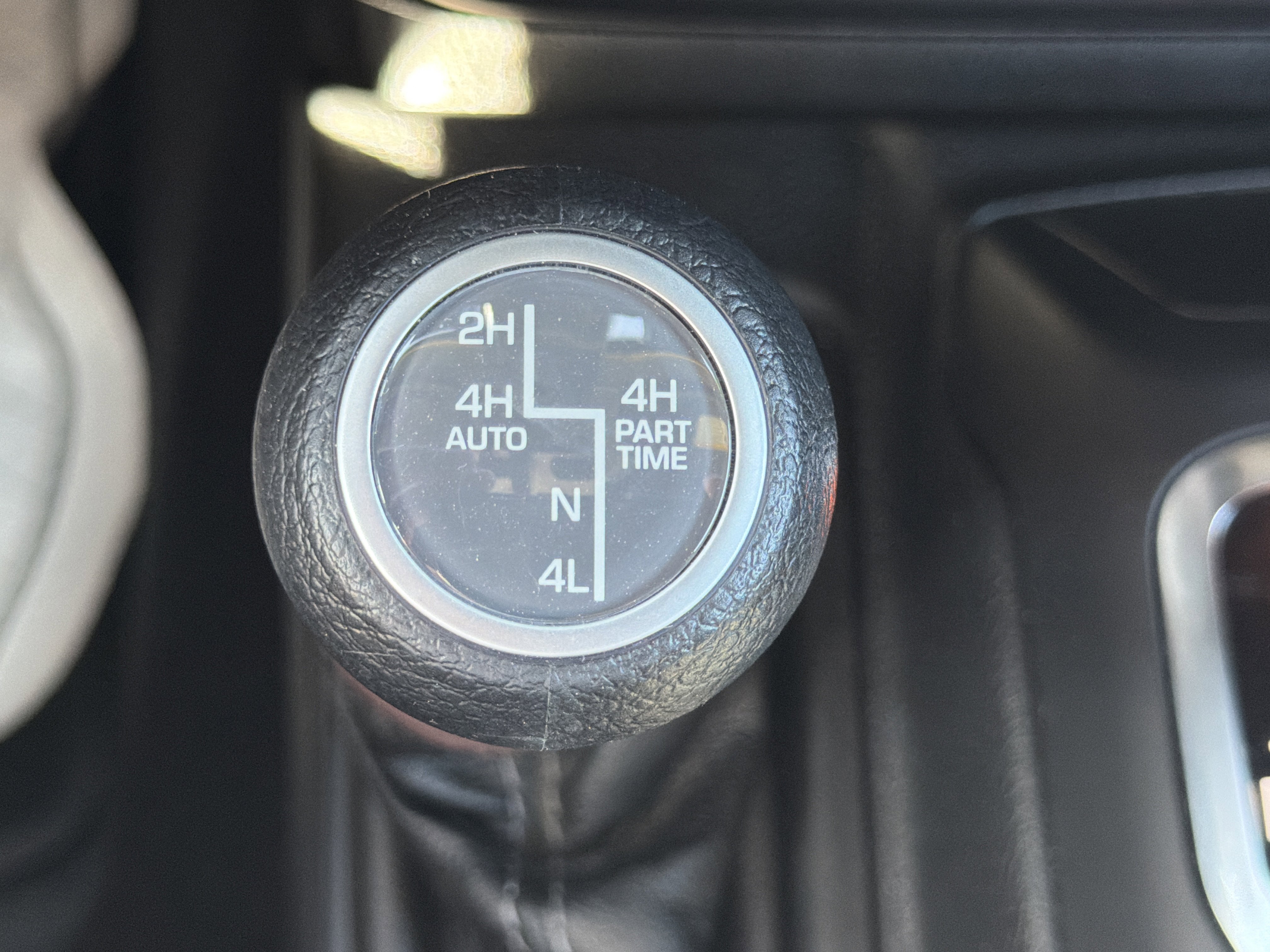 Used 2024 Jeep Wrangler Sport S w/ Convenience Group AWD/4WD image 29