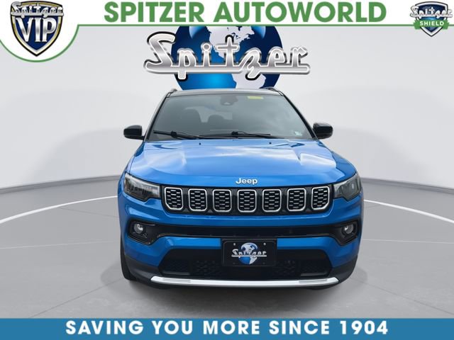 Used 2024 Jeep Compass Limited AWD/4WD image 3