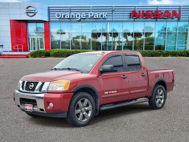 Used 2015 Nissan Titan SV w/ SV Value Truck Package RWD image 2
