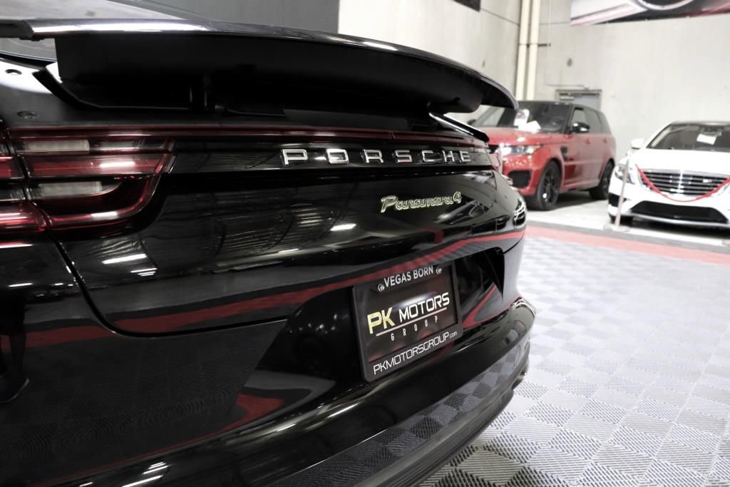 Used 2018 Porsche Panamera 4 image 5