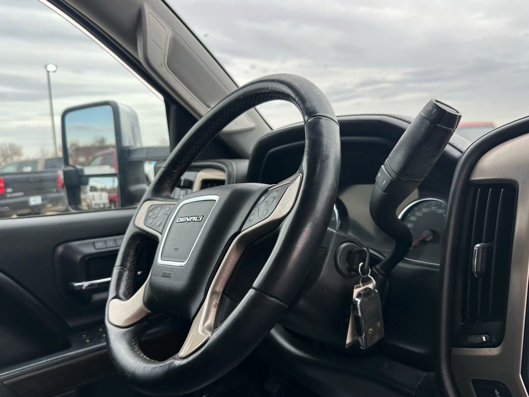 Used 2017 GMC Sierra 3500 Denali w/ Duramax Plus Package image 18