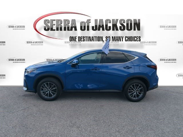 Used 2025 Lexus NX 250 FWD w/ Accessory Package (Z2) image 6