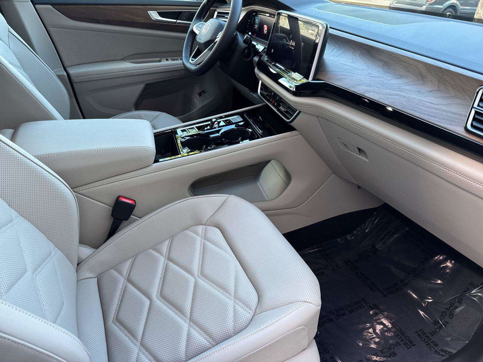 New 2026 Volkswagen Atlas SE AWD/4WD image 16