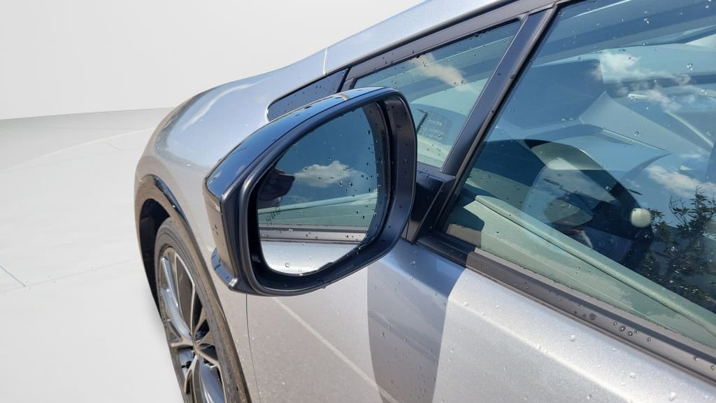 New 2026 Toyota Prius Limited FWD image 28