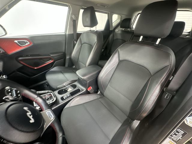 Certified 2024 Kia Soul GT-Line w/ GT-Line Technology Package image 13