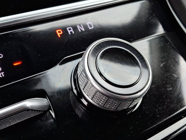 Used 2023 Jeep Grand Cherokee Limited AWD/4WD image 16