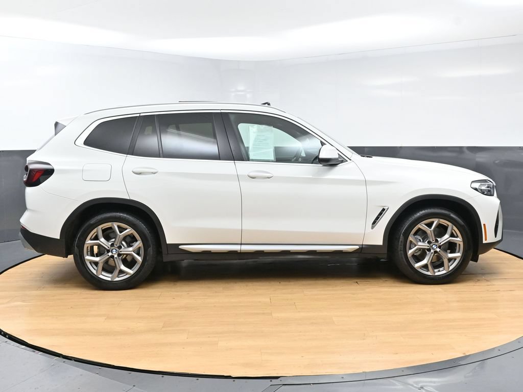 Used 2022 BMW X3 xDrive30i AWD/4WD image 7