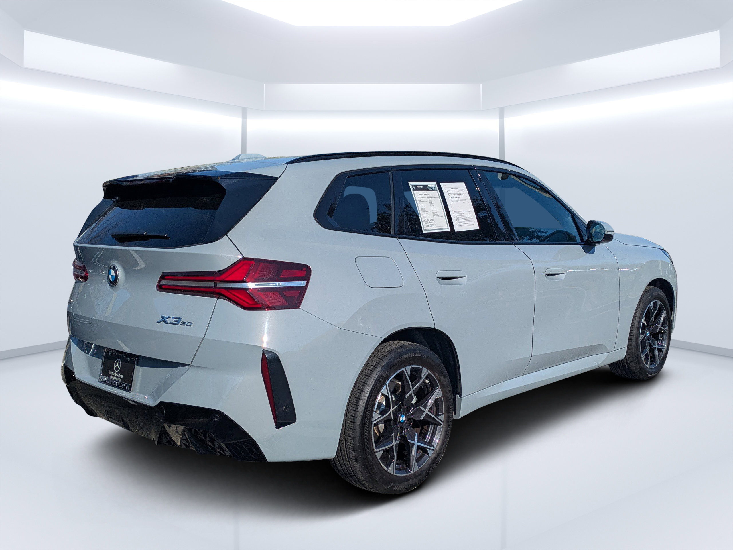 Used 2025 BMW X3 xDrive30i image 6