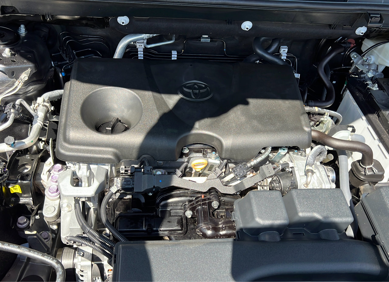 Used 2023 Toyota RAV4 LE image 20