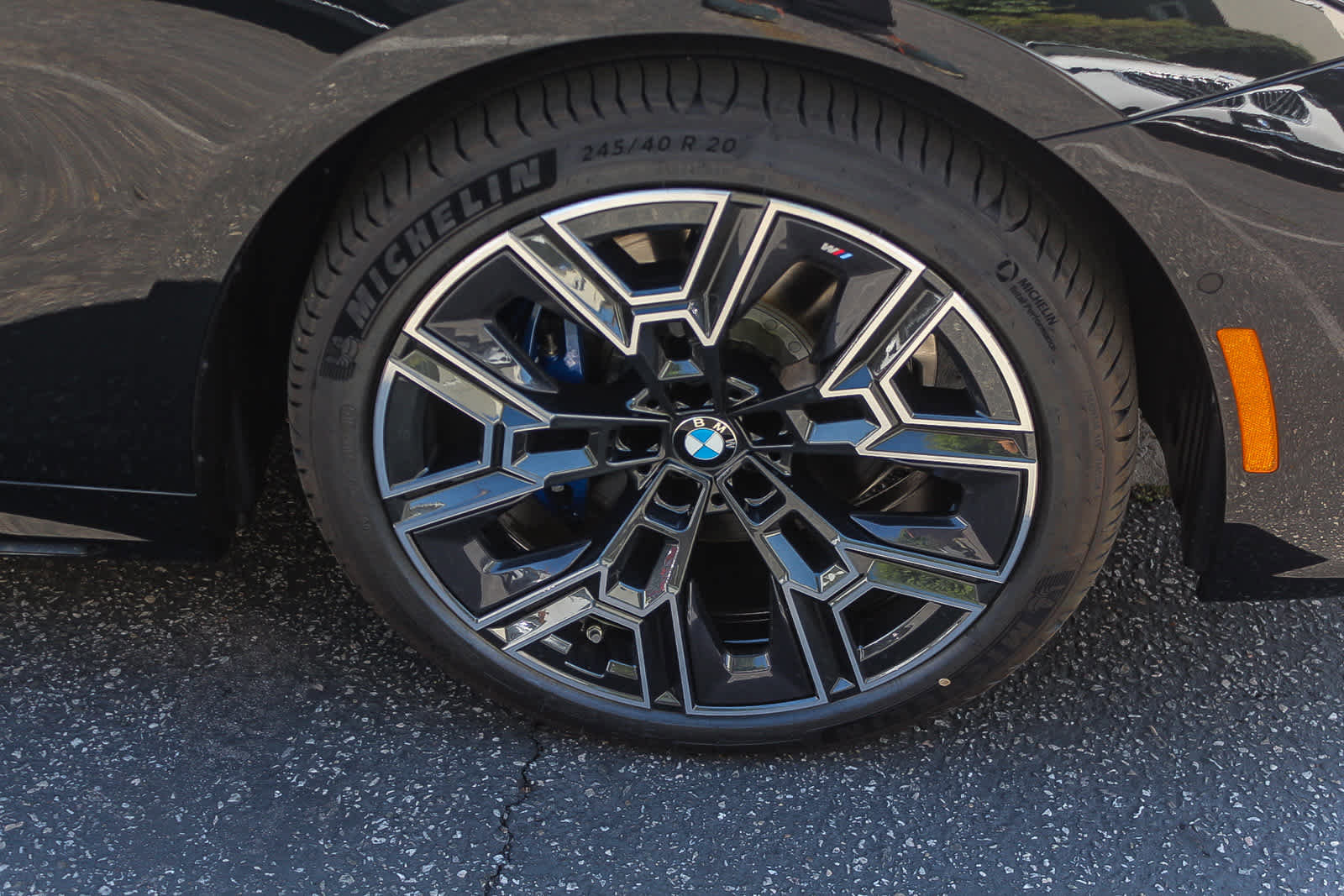 New 2026 BMW 530i w/ M Sport Package image 9