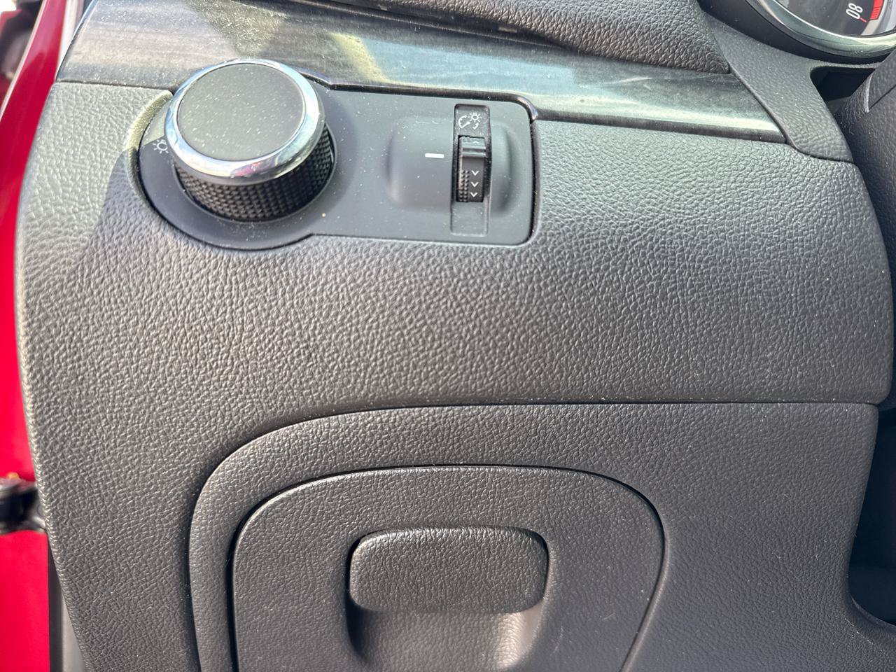Used 2016 Buick Encore FWD image 54