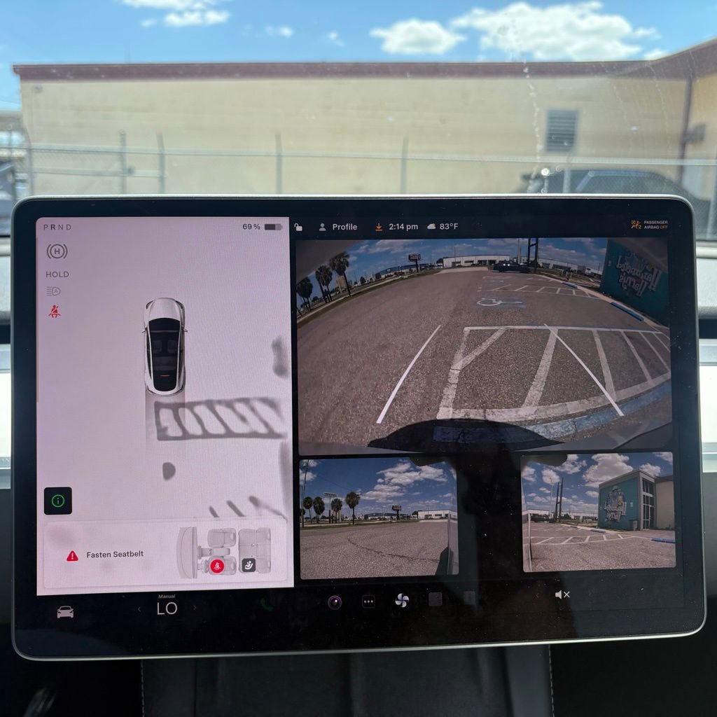 Used 2023 Tesla Model Y Long Range image 23