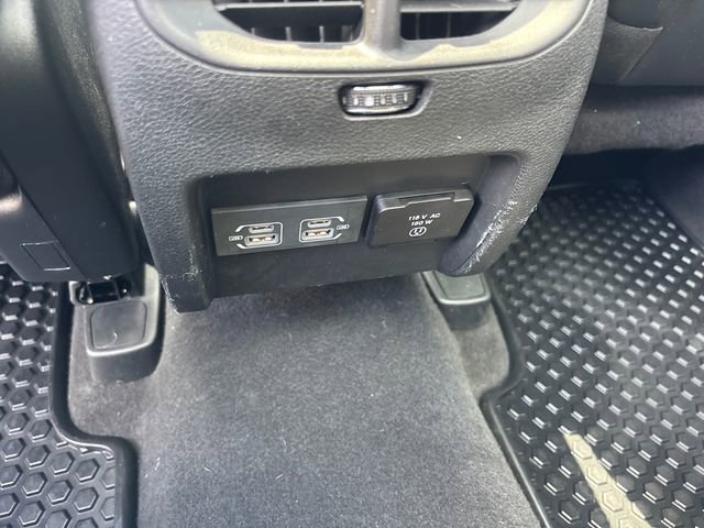 Used 2021 Jeep Cherokee Trailhawk w/ Sun, Sound & Nav Group AWD/4WD image 13