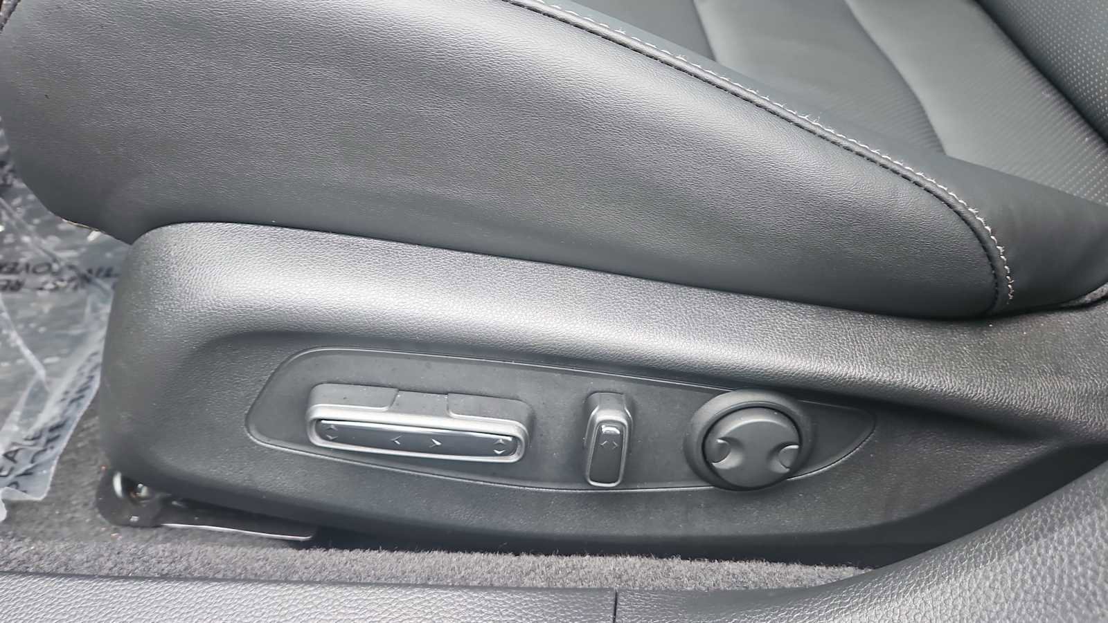 Used 2025 Honda Accord Touring image 14