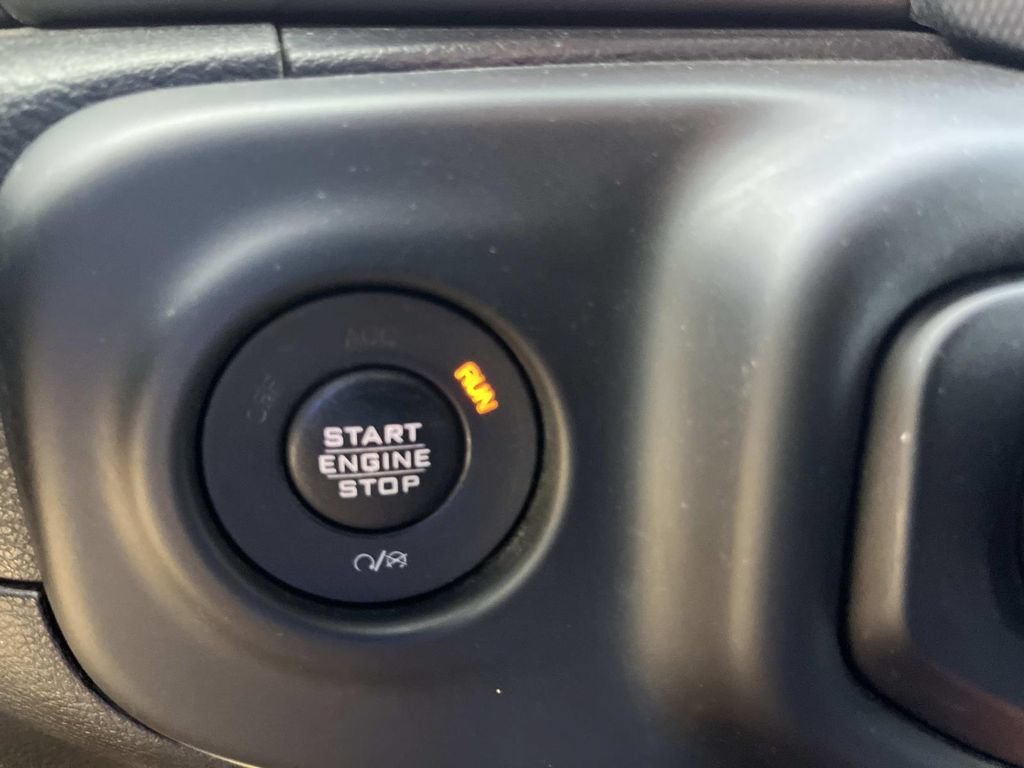 Used 2018 Jeep Wrangler Sport AWD/4WD image 28