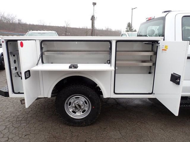 New 2026 Ford F350 XL w/ XL Off-Road Package image 8