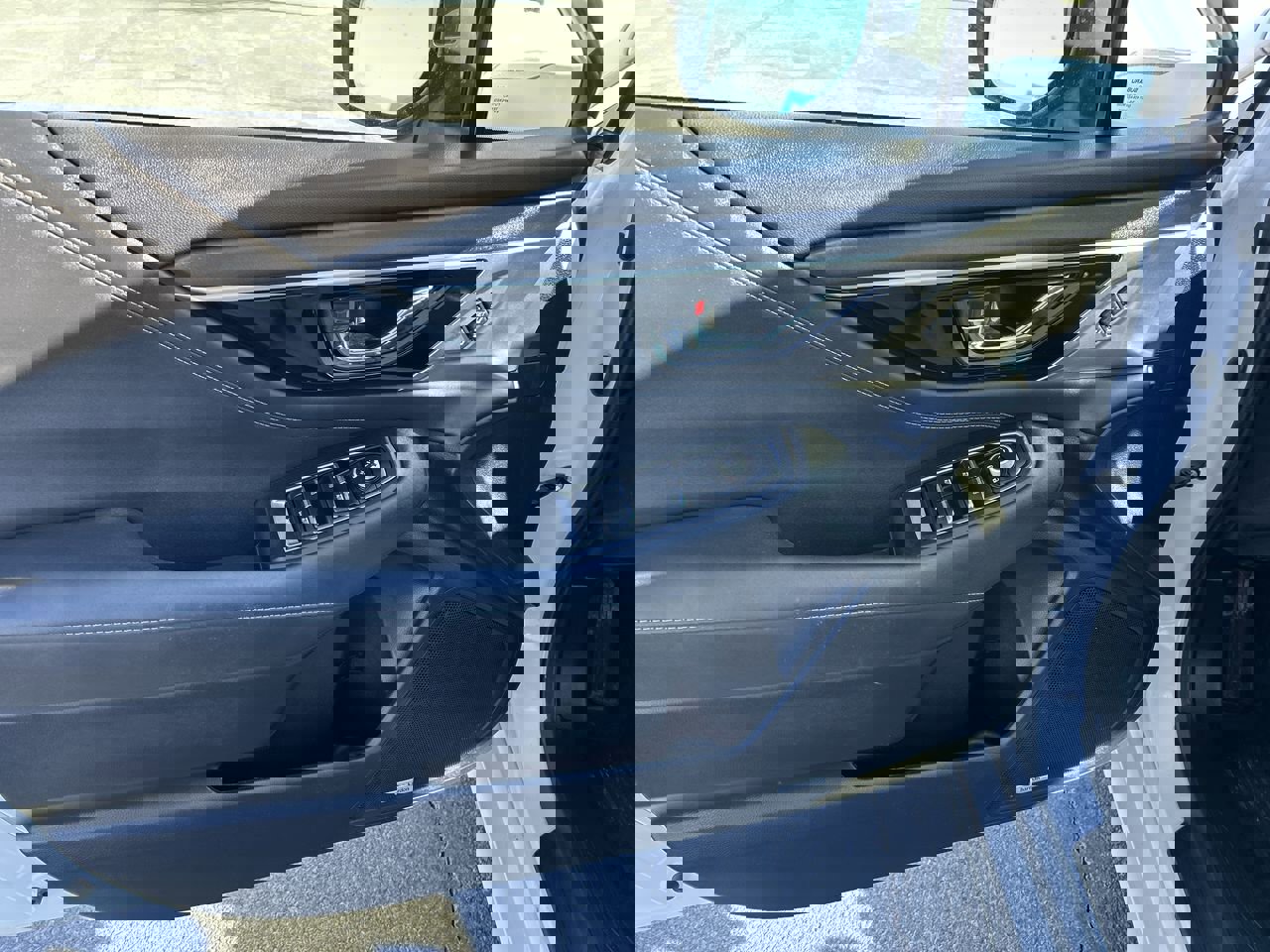 Used 2021 Subaru Legacy Limited w/ Popular Package #2 image 19