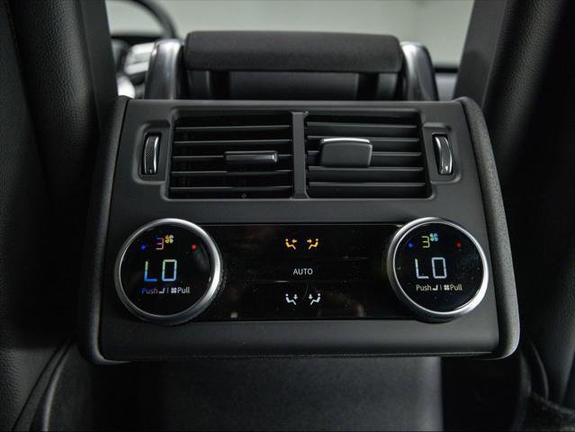 New 2025 Land Rover Discovery S image 16