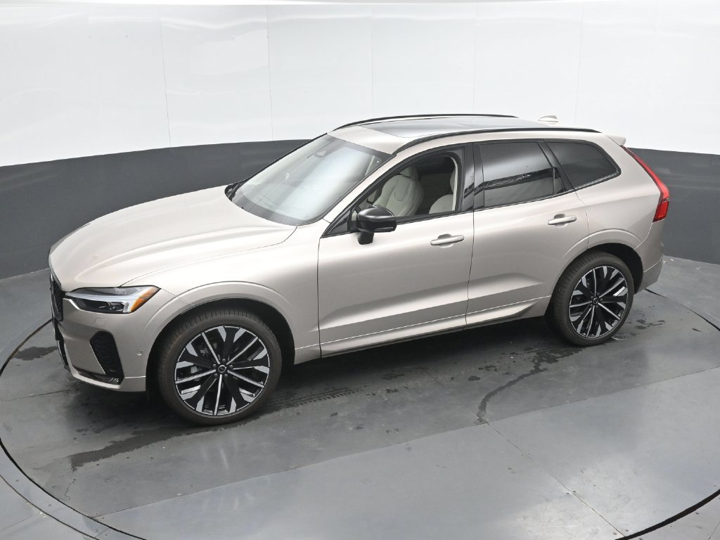 New 2027 Volvo XC60 B5 Ultra AWD/4WD image 31