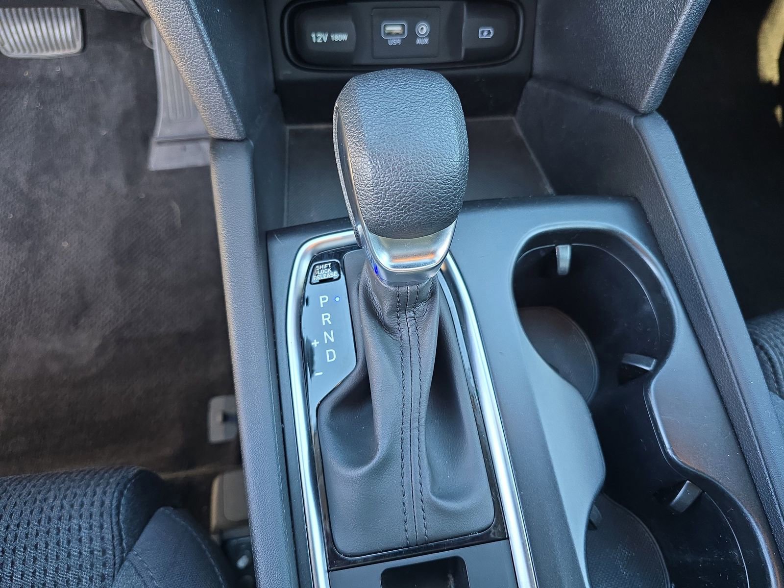 Used 2020 Hyundai Santa Fe SEL image 20