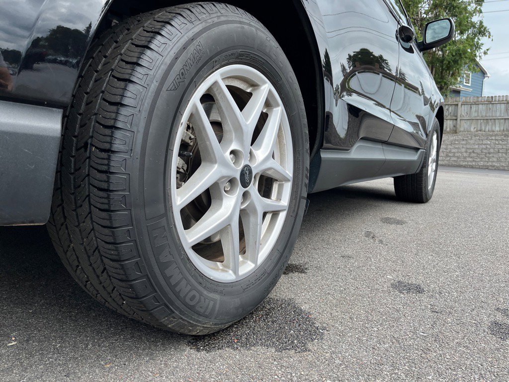 Used 2024 Ford Edge SEL image 7