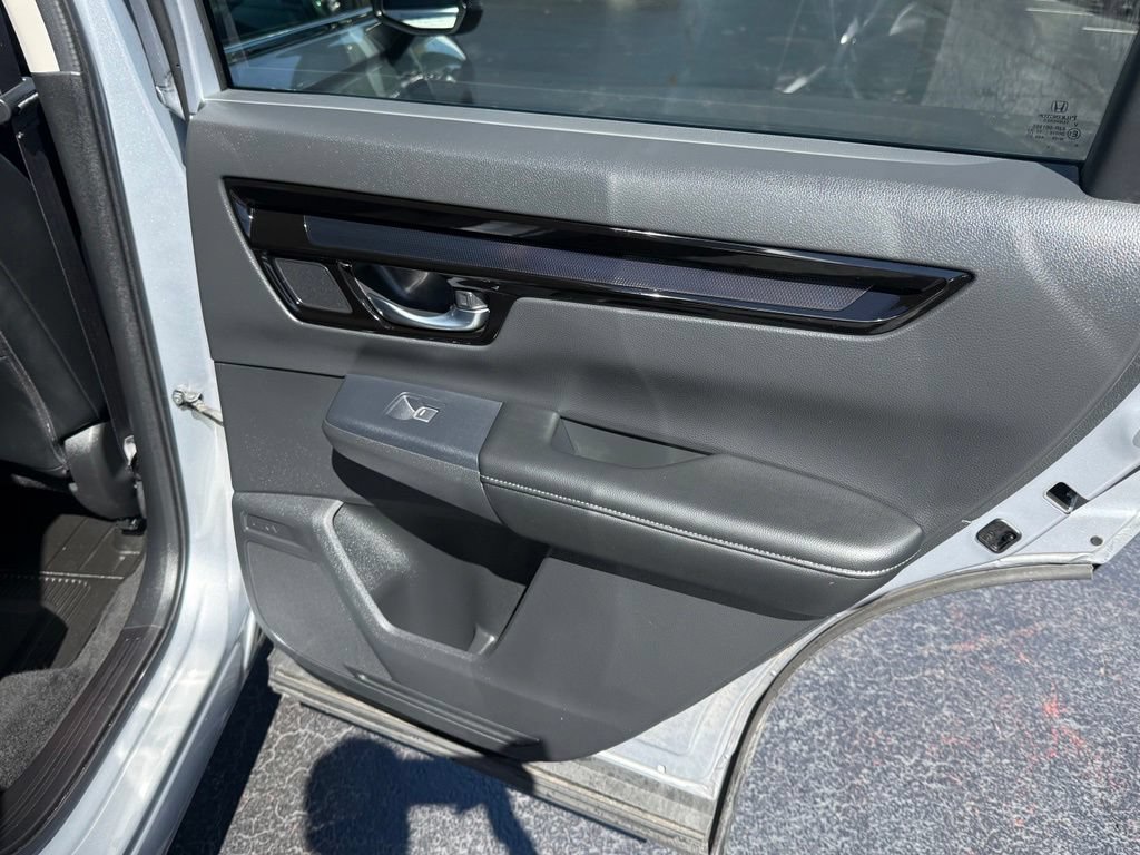 Used 2025 Honda CR-V EX-L image 19