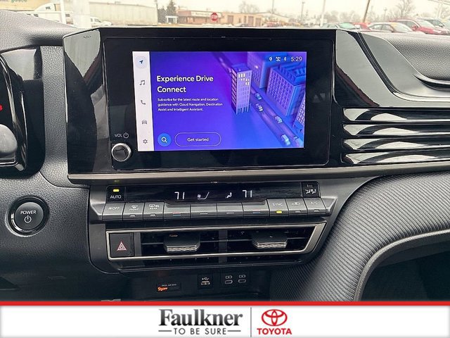 Certified 2025 Toyota Camry SE image 26