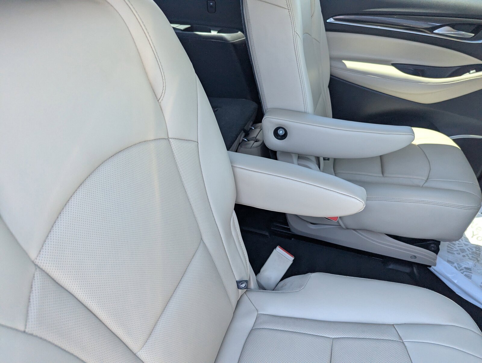 Used 2019 Buick Enclave Essence w/ Trailering Package, 5000 lbs. image 13