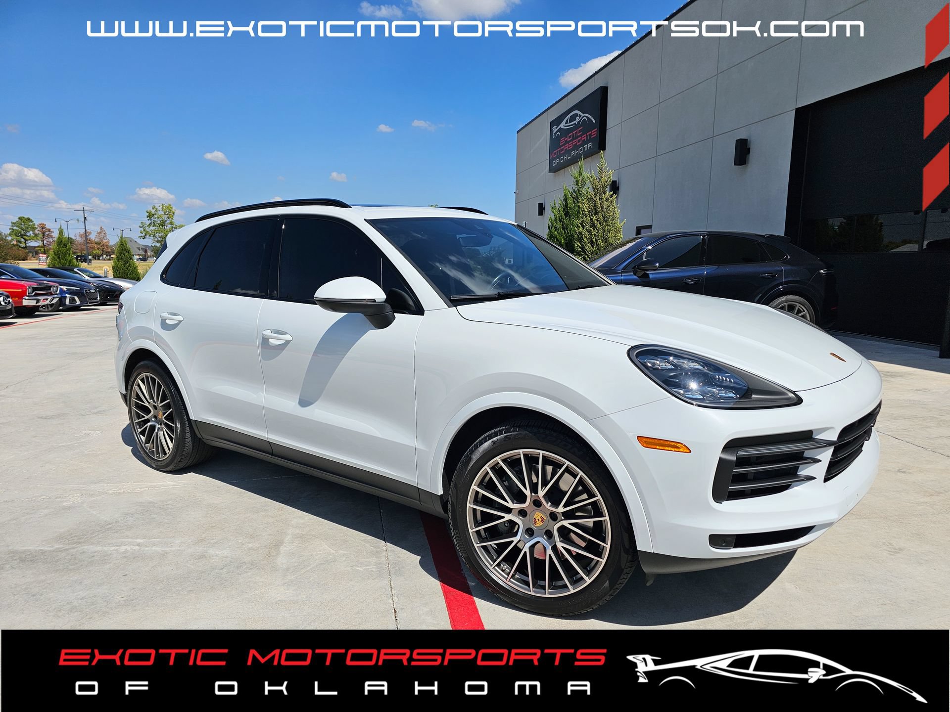 Used 2023 Porsche Cayenne S Platinum AWD/4WD image 4