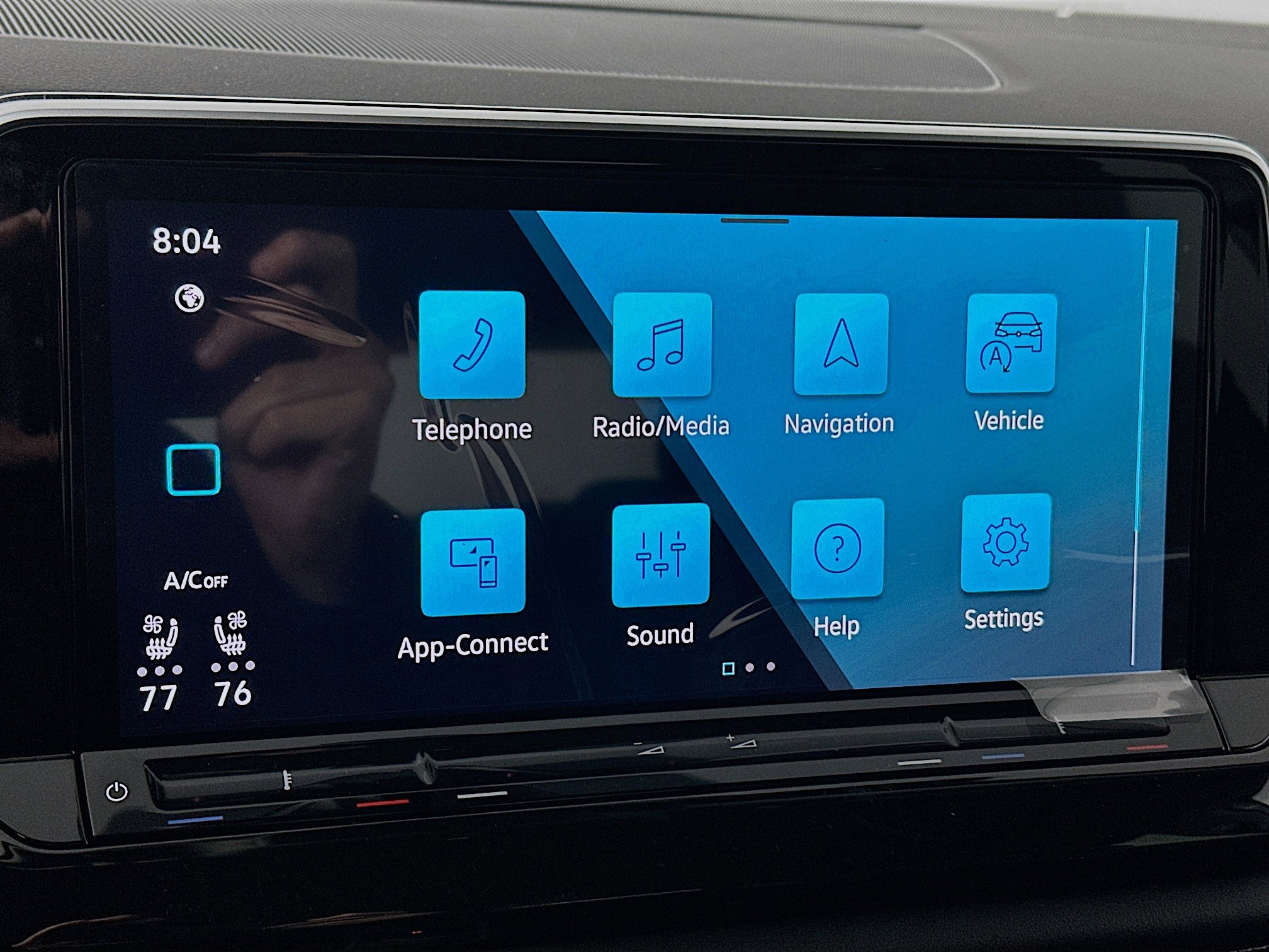 New 2026 Volkswagen Atlas SE image 14