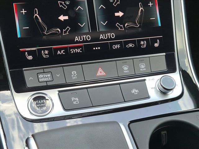Used 2025 Audi Q7 3.0T Premium Plus AWD/4WD image 13