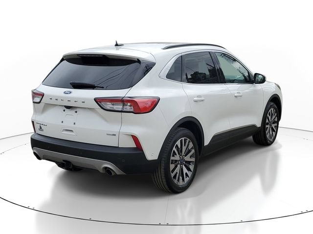 Used 2020 Ford Escape Titanium AWD/4WD image 4