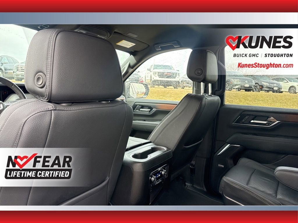 Used 2025 GMC Yukon Denali image 41