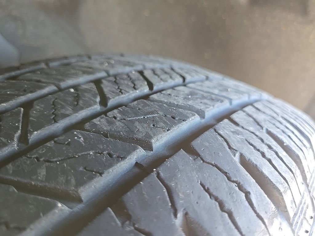 Used 2024 Chrysler Pacifica Touring-L image 42