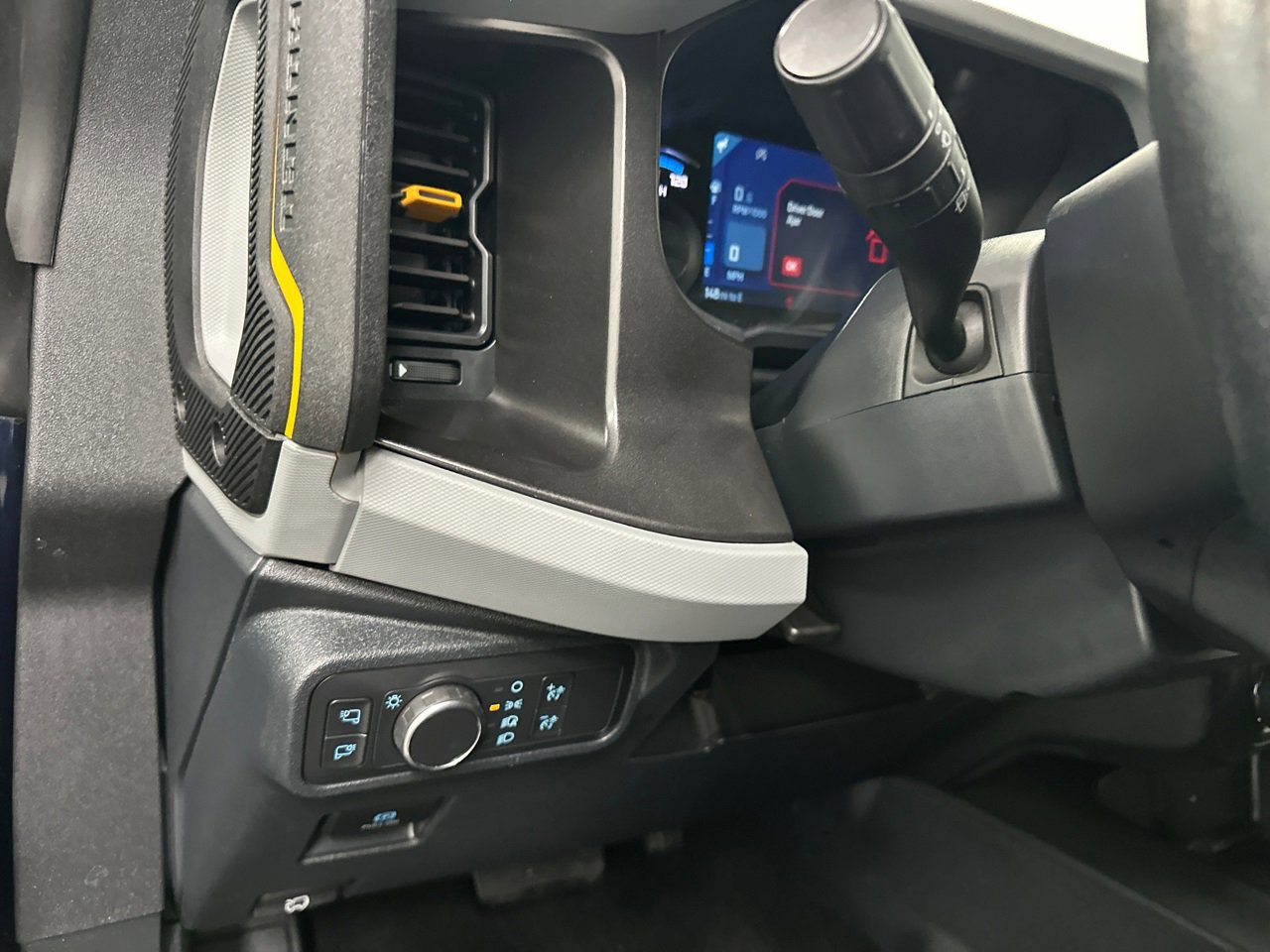 Used 2021 Ford Bronco Badlands image 35