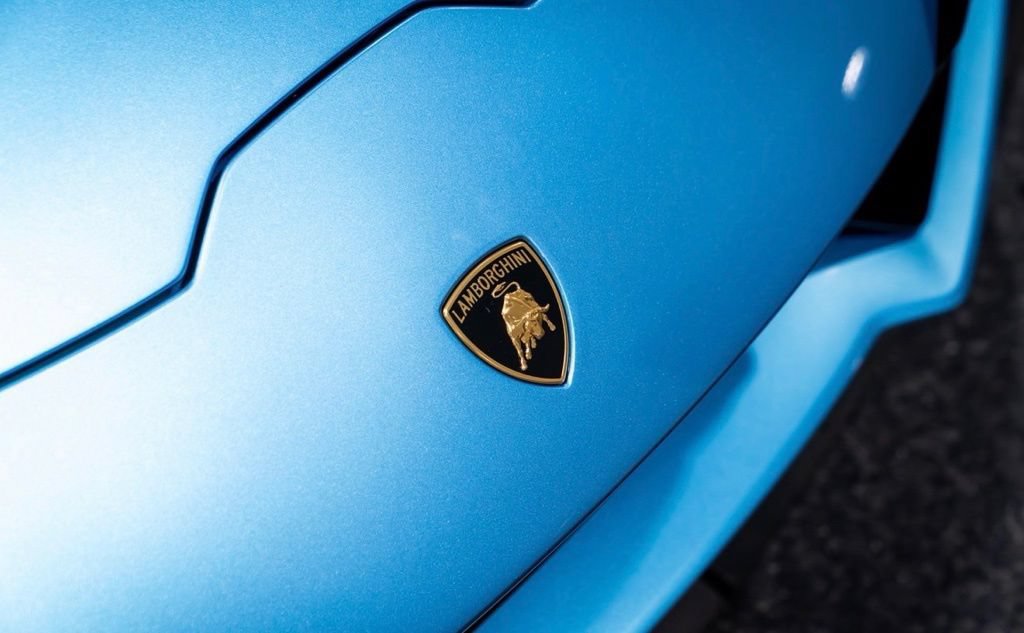 Used 2023 Lamborghini Huracan Tecnica RWD image 8