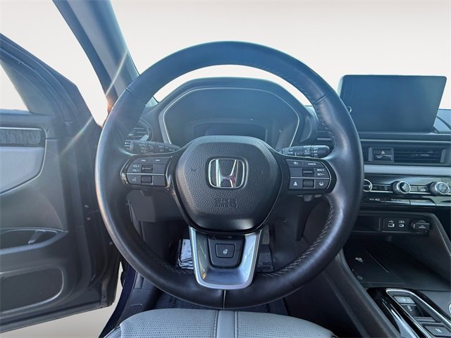 Used 2023 Honda Pilot Elite image 12