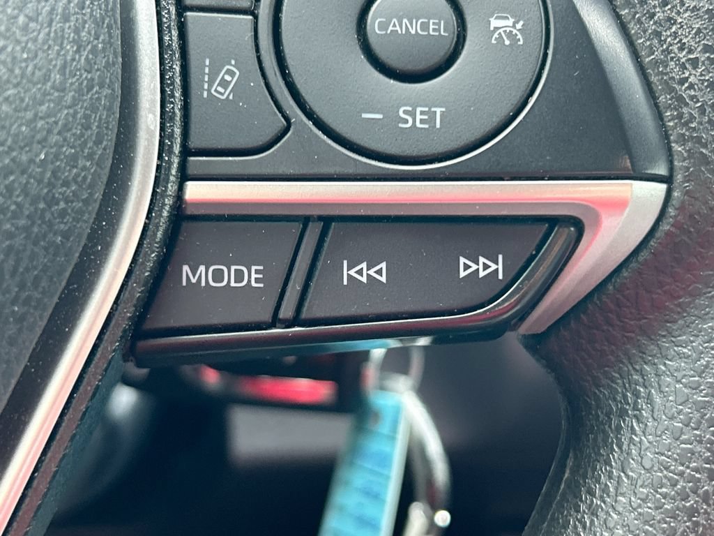 Used 2023 Toyota Camry LE FWD image 17