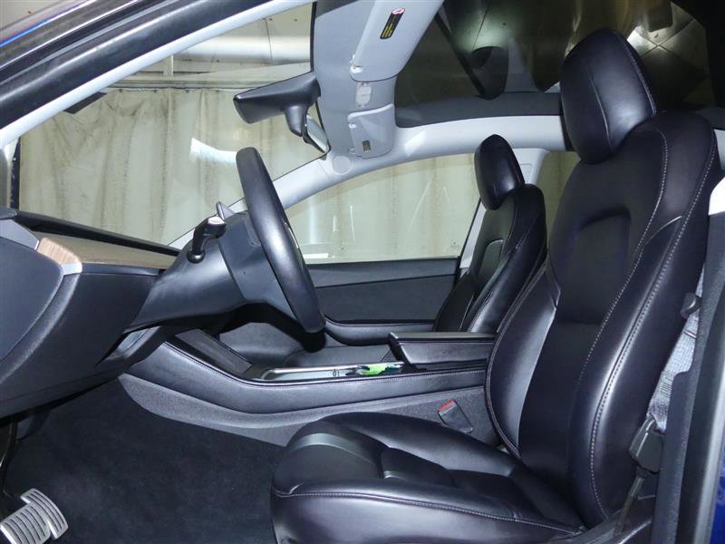 Used 2022 Tesla Model Y Performance image 19