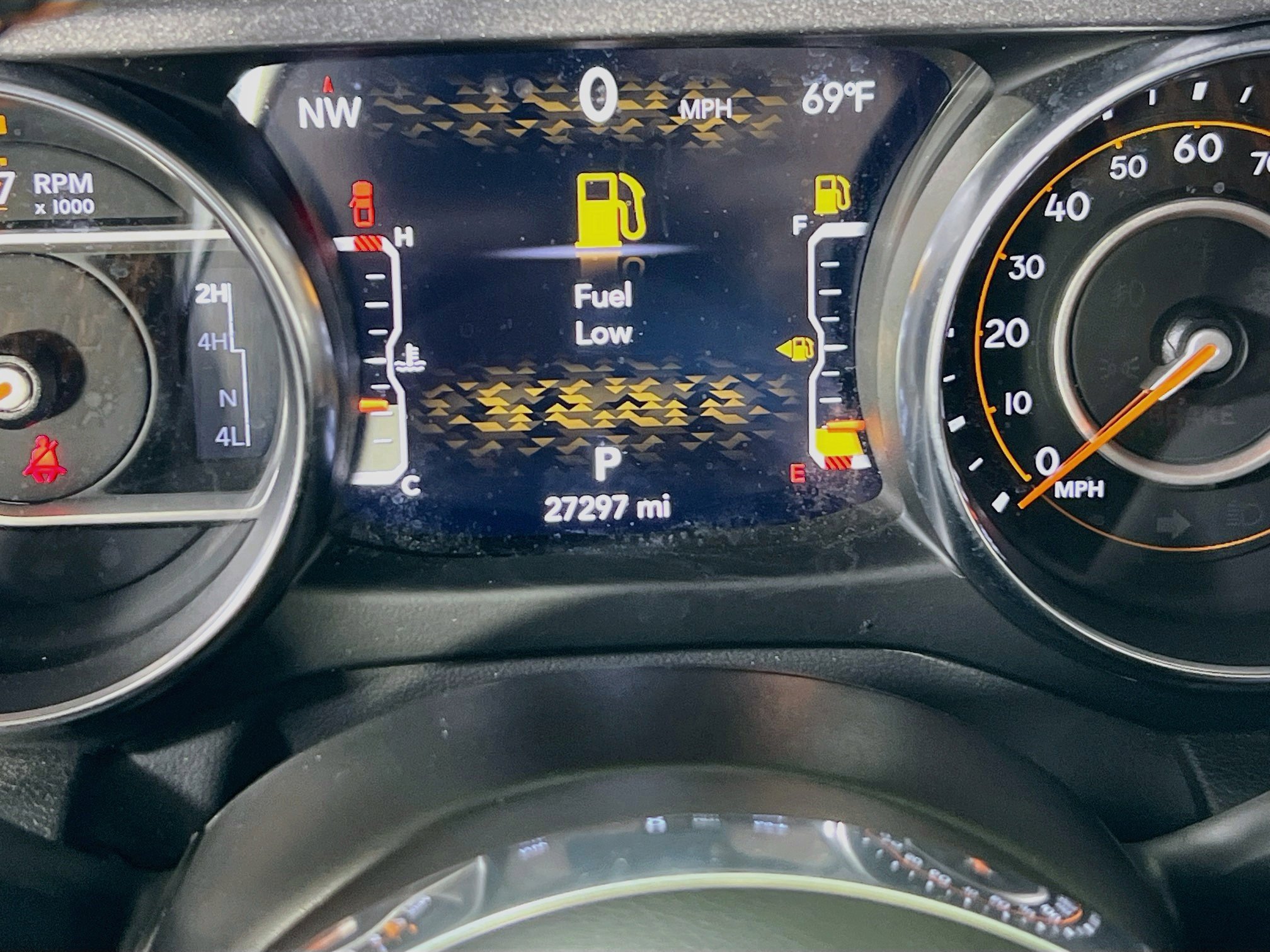 Used 2023 Jeep Gladiator Mojave w/ LED Lighting Group AWD/4WD image 12
