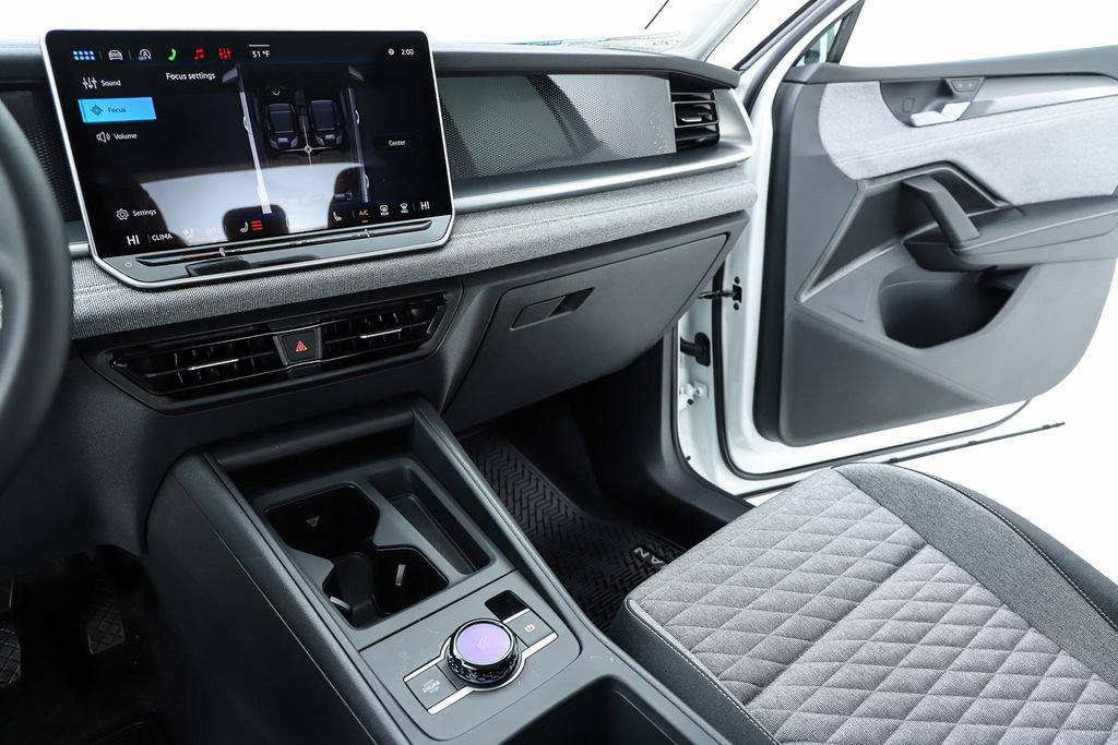 New 2026 Volkswagen Tiguan S image 23