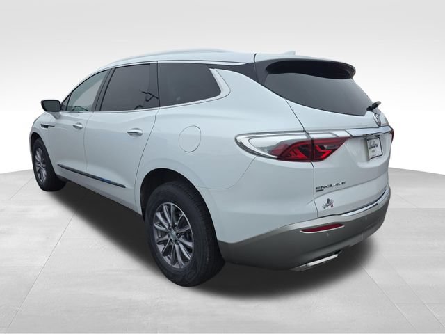 Used 2022 Buick Enclave Essence w/ Trailering Package, 5000 lbs. AWD/4WD image 3