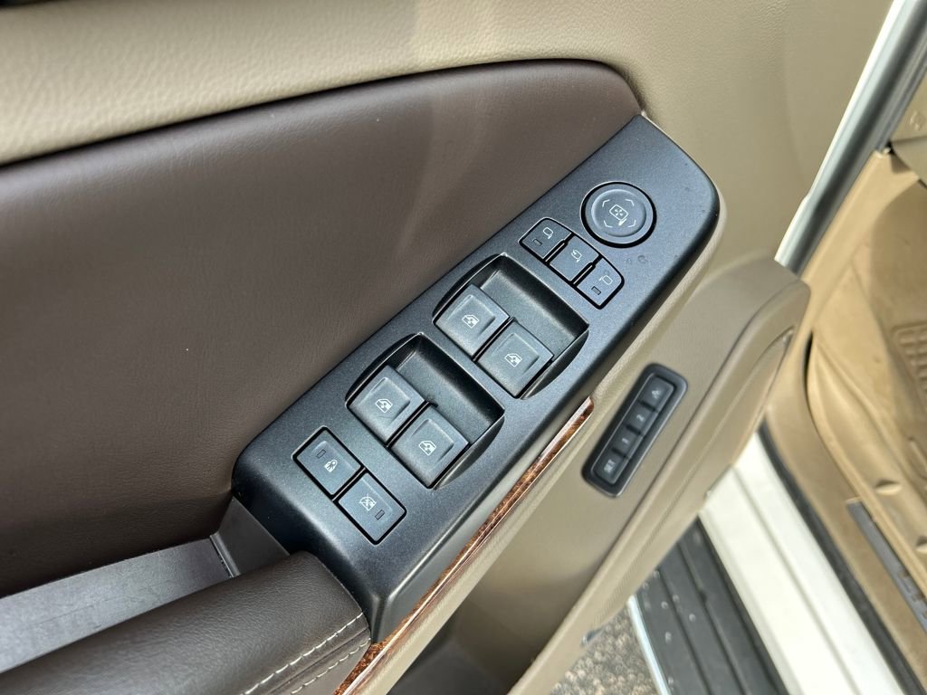 Used 2017 Chevrolet Tahoe Premier image 13