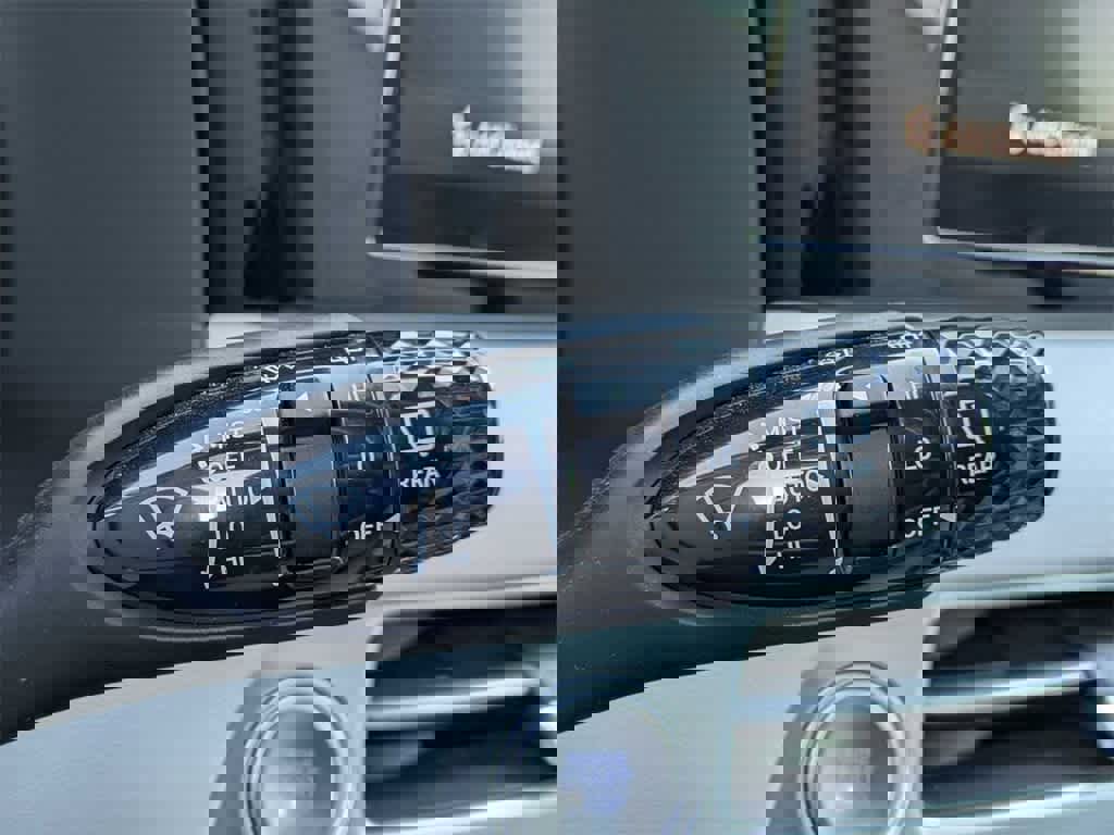 Used 2025 Hyundai Palisade Calligraphy image 25