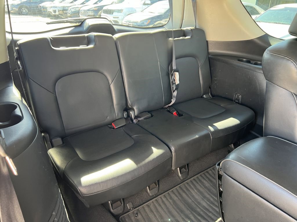 Used 2018 INFINITI QX80 Limited w/ All Season Package image 12