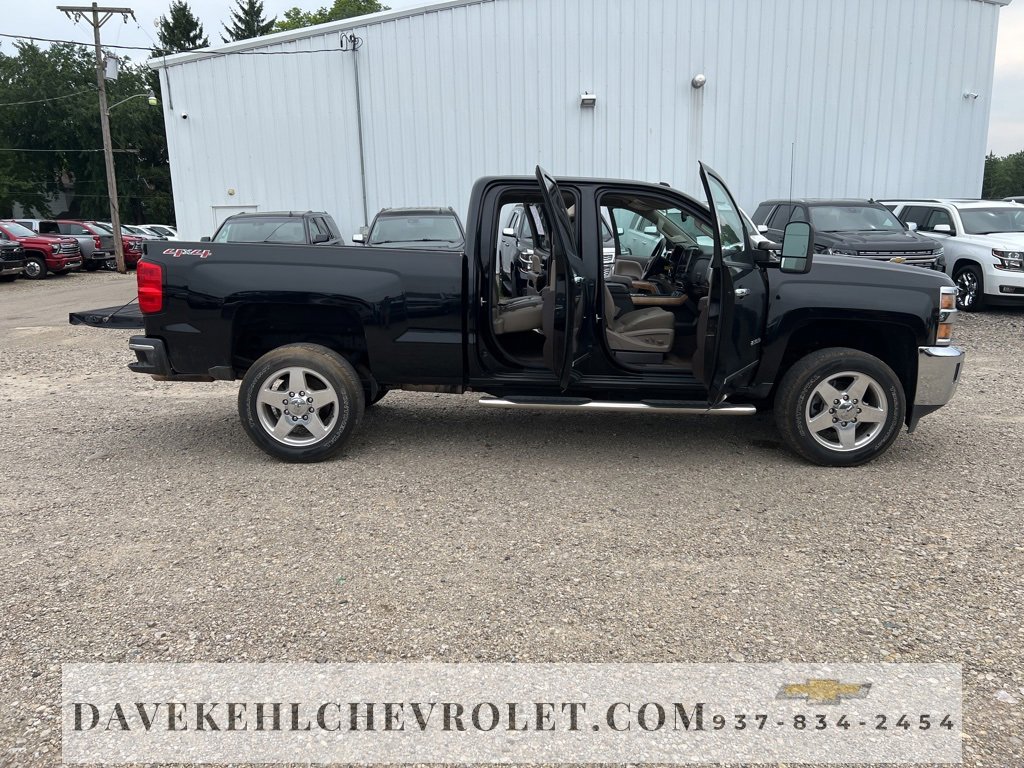 Used 2015 Chevrolet Silverado 2500 LTZ w/ LTZ Plus Package image 29